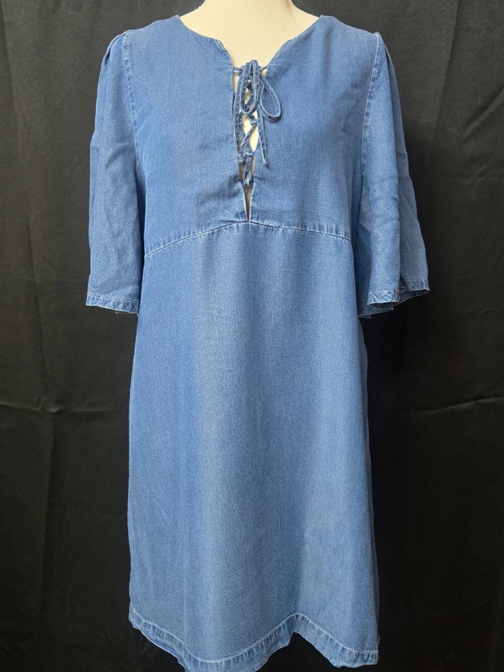 Guess‎ Tunic Tie-Front Denim Style Blue
